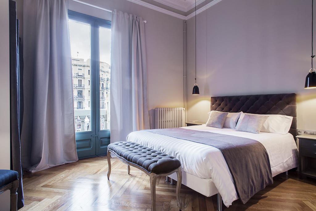 Bachome Gallery B&B Barcelona Bilik gambar